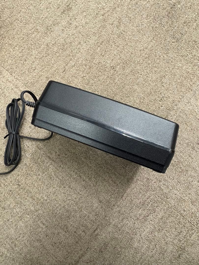 極美品 Panasonic パナソニック 電動自転車用 充電器 NKJ069Z1