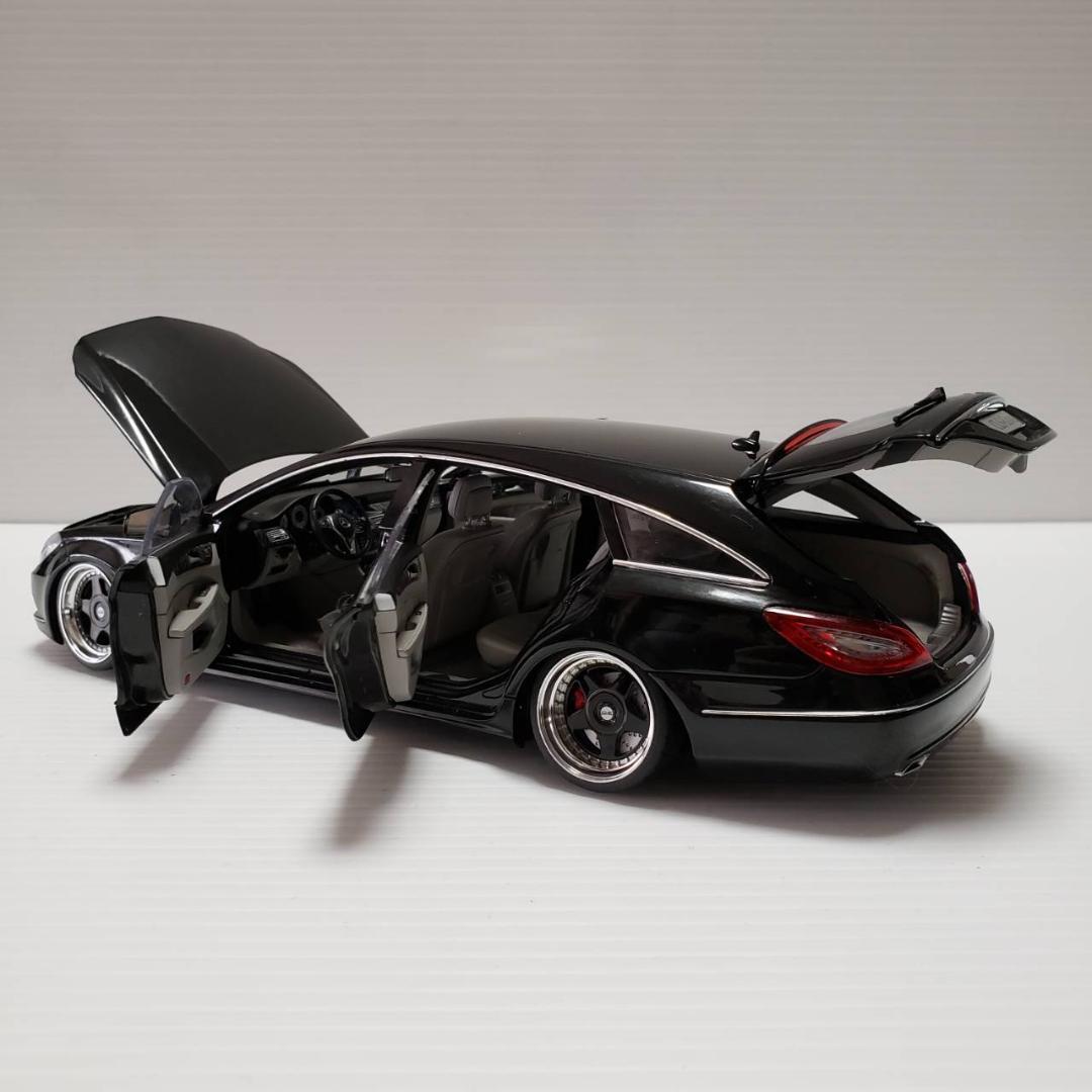 1/18　メルセデスベンツ　CLSクラス　シューティングブレーク　カスタム