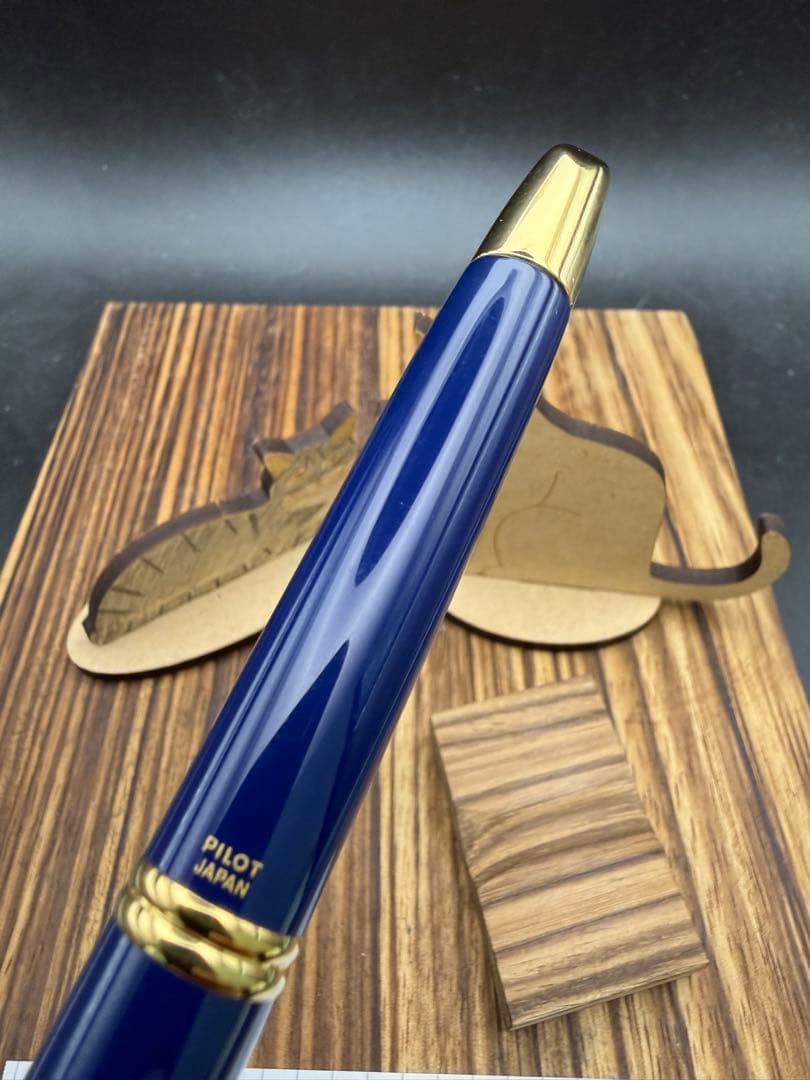 Pilot 万年筆 キャップレス 18K M ブルー