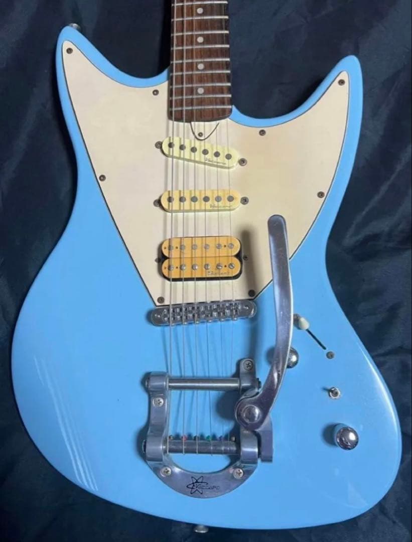 【Vaccaro・USA】アルミネックギター