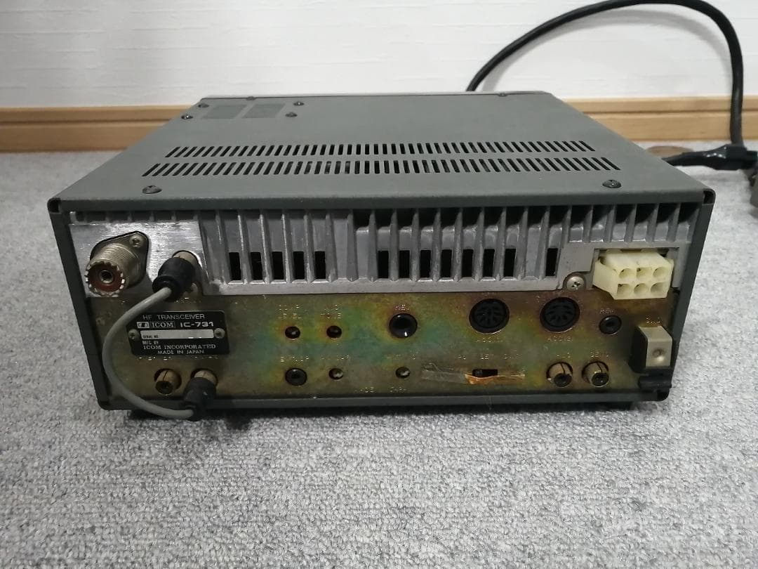 【渡辺岳】ICOM IC-731　無線機