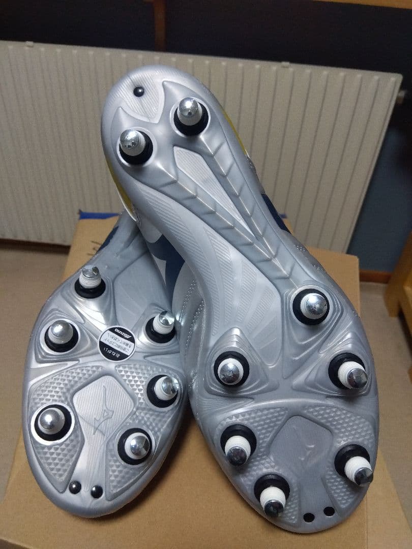 ラグビースパイク／ミズノ／27.0／シルバー／R1GA250104／新品