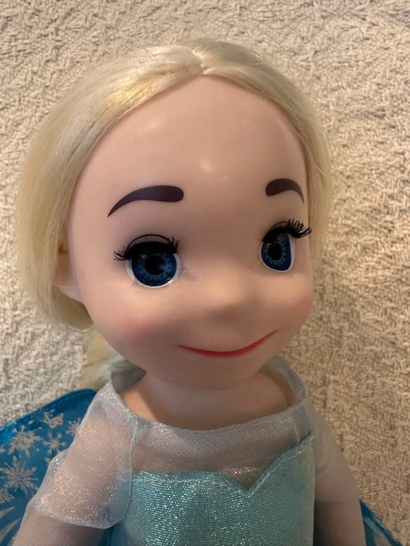 レア！！エルサ　人形　イッツアスモールワールド　プリンセスドール　アナ雪