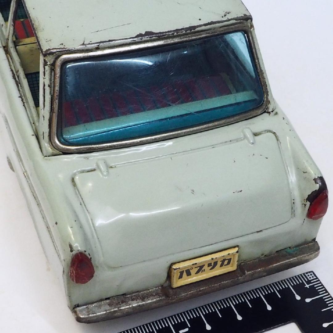 萬代屋【トヨタ パブリカ黄緑】ブリキtin toy car自動車ミニカー【箱無】
