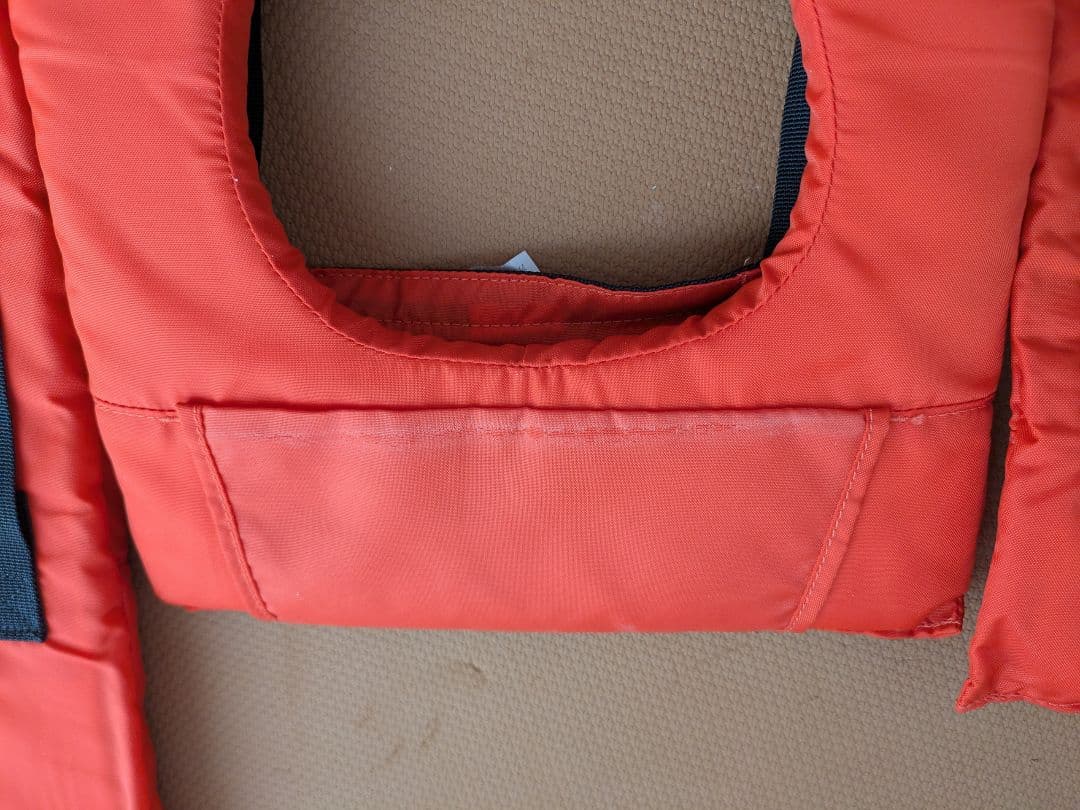 〜1/15　モンベル　浮くっしょん　フリー＆キッズサイズ各２点セット　カバー付き