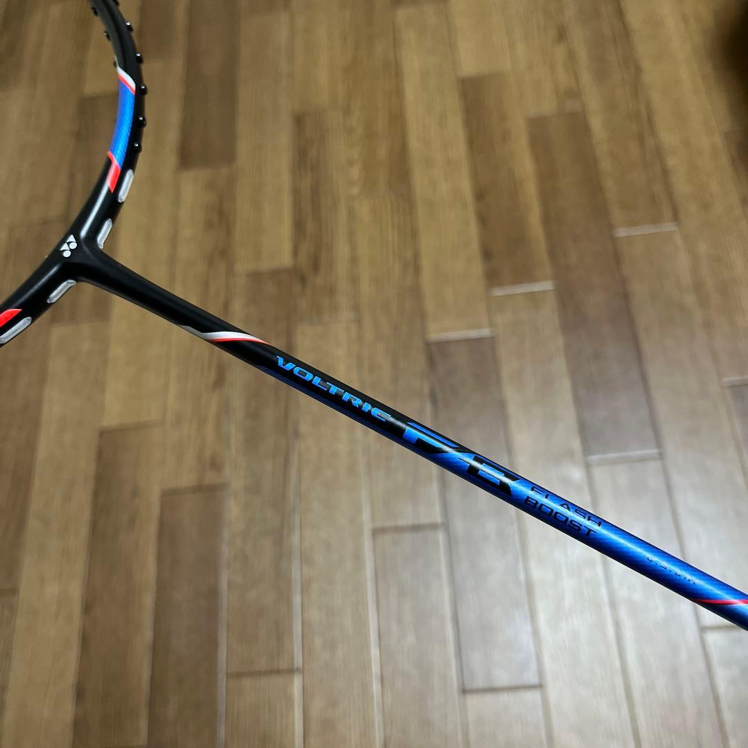 ★新品★YONEX VOLTRIC FB バドミントンラケット 5U G5
