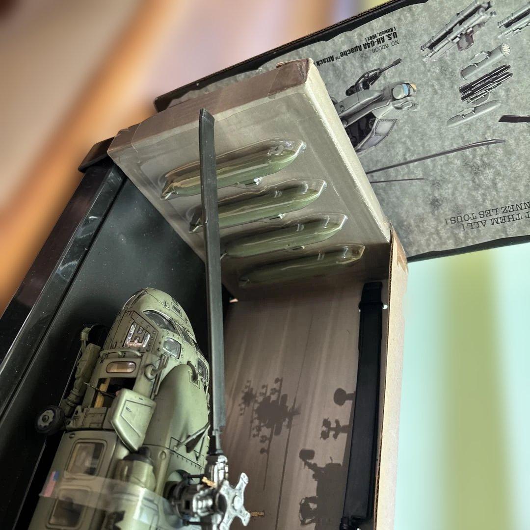 アメリカ陸軍UH-60 ブラックホーク　1/72 スケールモデル
