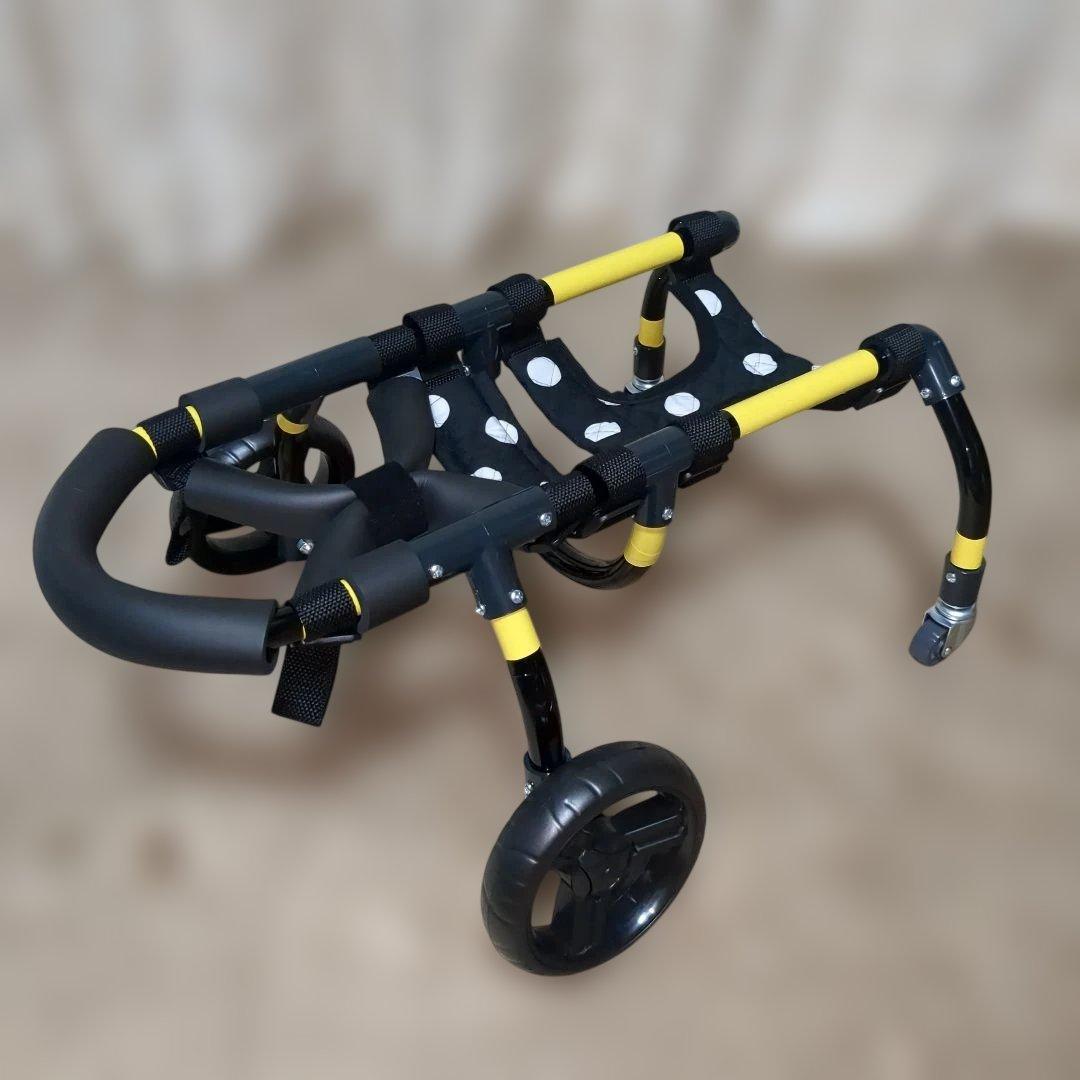 ワンちゃん4輪　リハビリ　食事補助　犬用車椅子　シニア介護　犬の歩行器