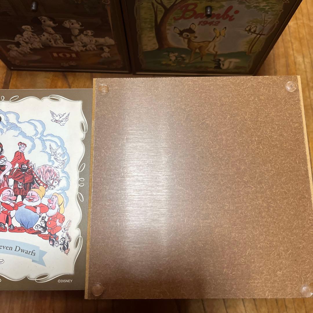 ディズニー　小物入れ　白雪姫と7人の小人　バンビ　101匹わんちゃん