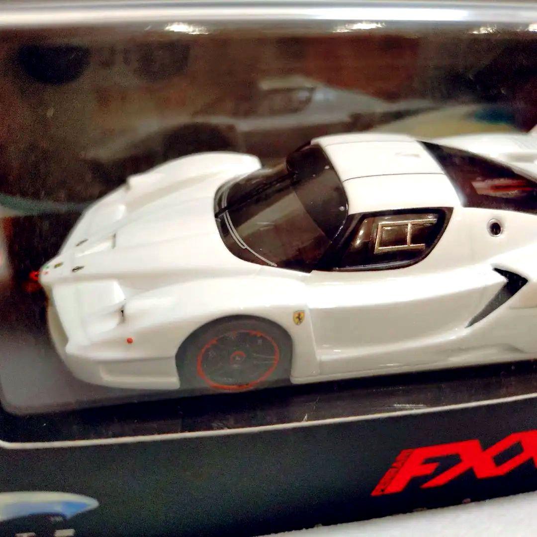絶版 ホットウィール エリート フェラーリ FXX 1/43 パールホワイト