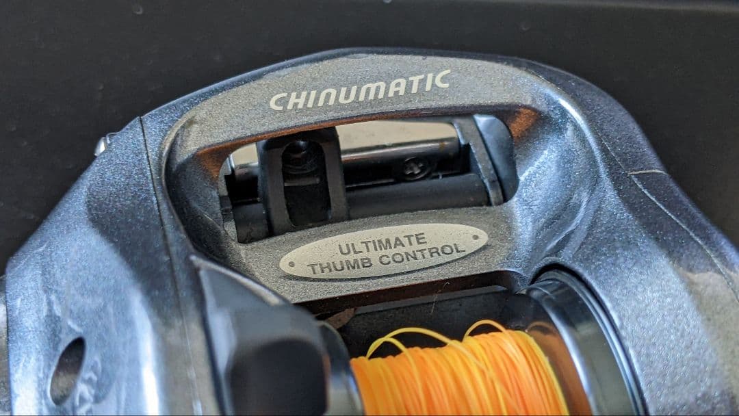 【１回使用美品】シマノ チヌマチック1001XT※左巻【替スプール付】※画像あり