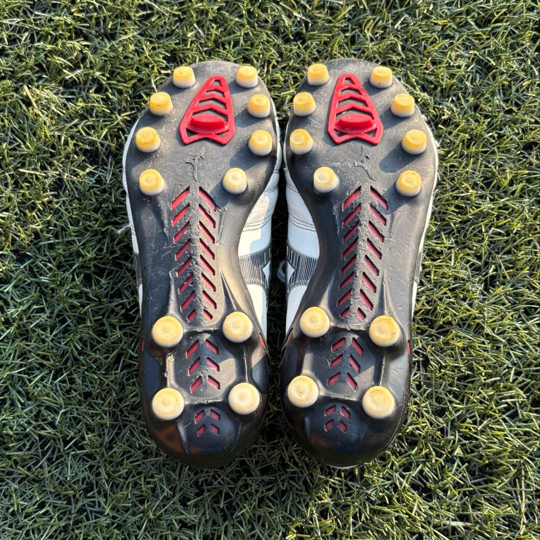 ミズノ　モレリアネオ3 24.5cm