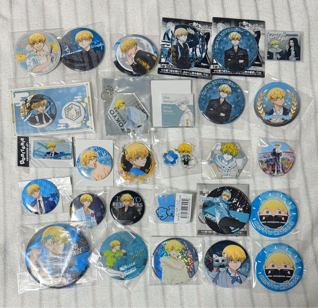 【希少有り】東京リベンジャーズ　まとめ売り　合計130点　松野千冬　缶バッジ等