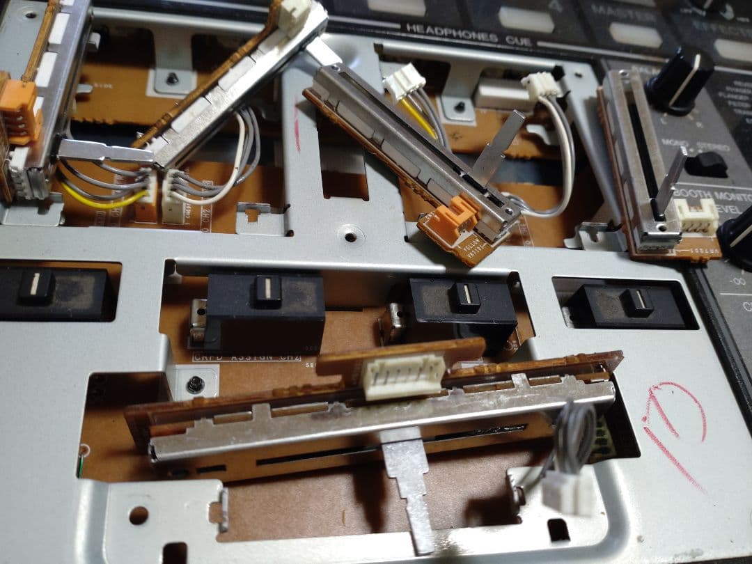 Pioneer DJM-750 動作確認済み CHクロスフェーダー交換　送料込み