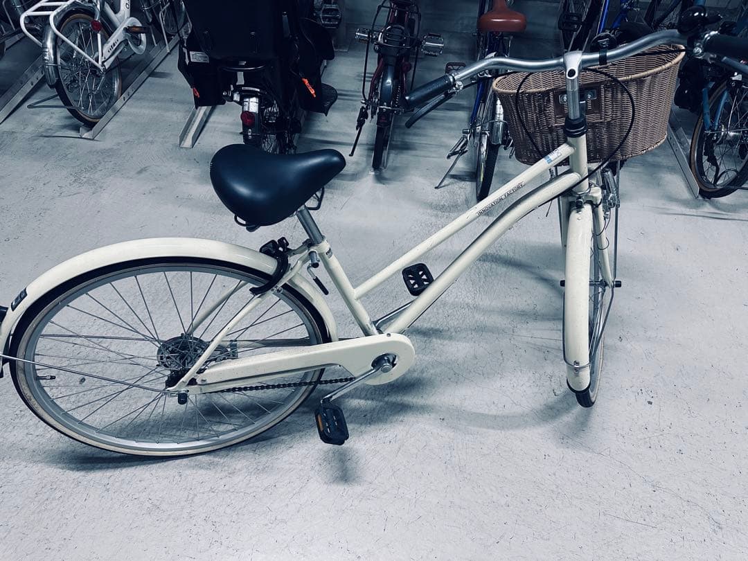 シティサイクル　カゴ付き