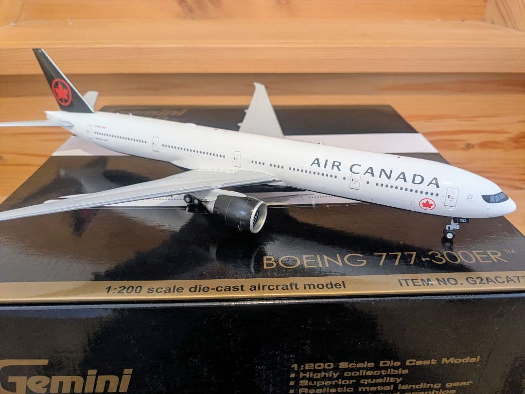 ジェミニ200 エアカナダ 777-300ER 1/200　ANA JAL