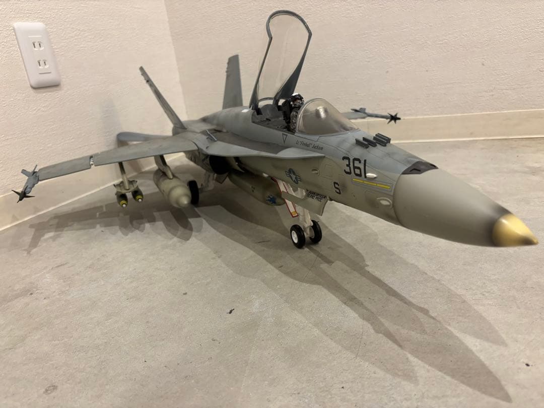 超希少品　bbi エリートフォース　F/A-18 Hornet 1/18