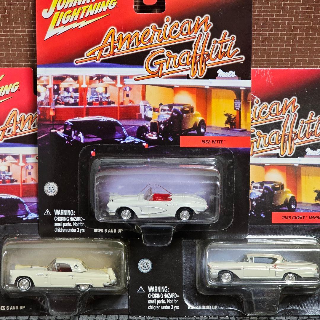ジョニーライトニング　アメリカングラフィティ　3台セット！　1/64