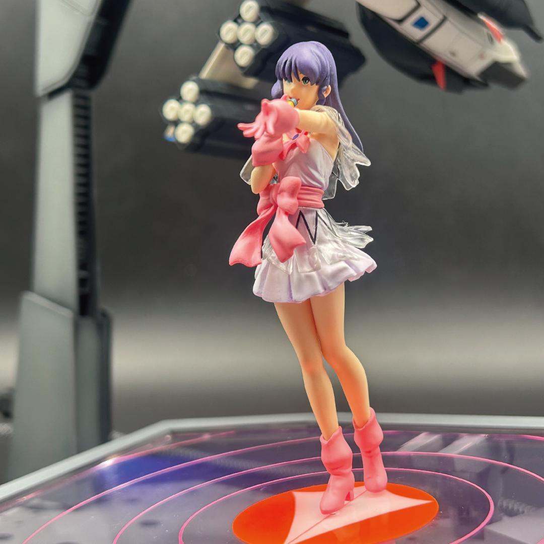 【電飾】VF-1バルキリー／リン・ミンメイ　塗装済完成品