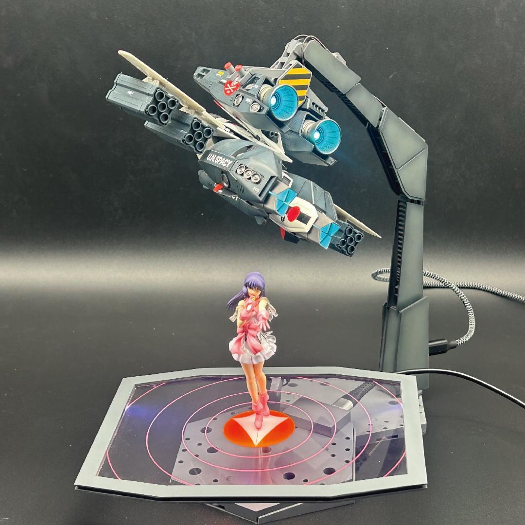 【電飾】VF-1バルキリー／リン・ミンメイ　塗装済完成品