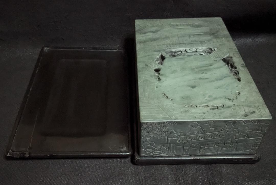 【蘭亭硯】◆五台山緑石の特大加厚硯◆群微点状波紋の潤緑美石◆唐木天地蓋◆王羲之