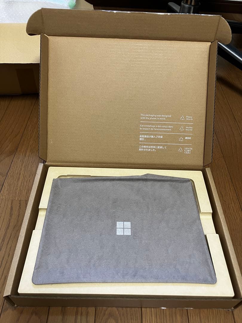 Microsoft Surface Pro 9 シルバー