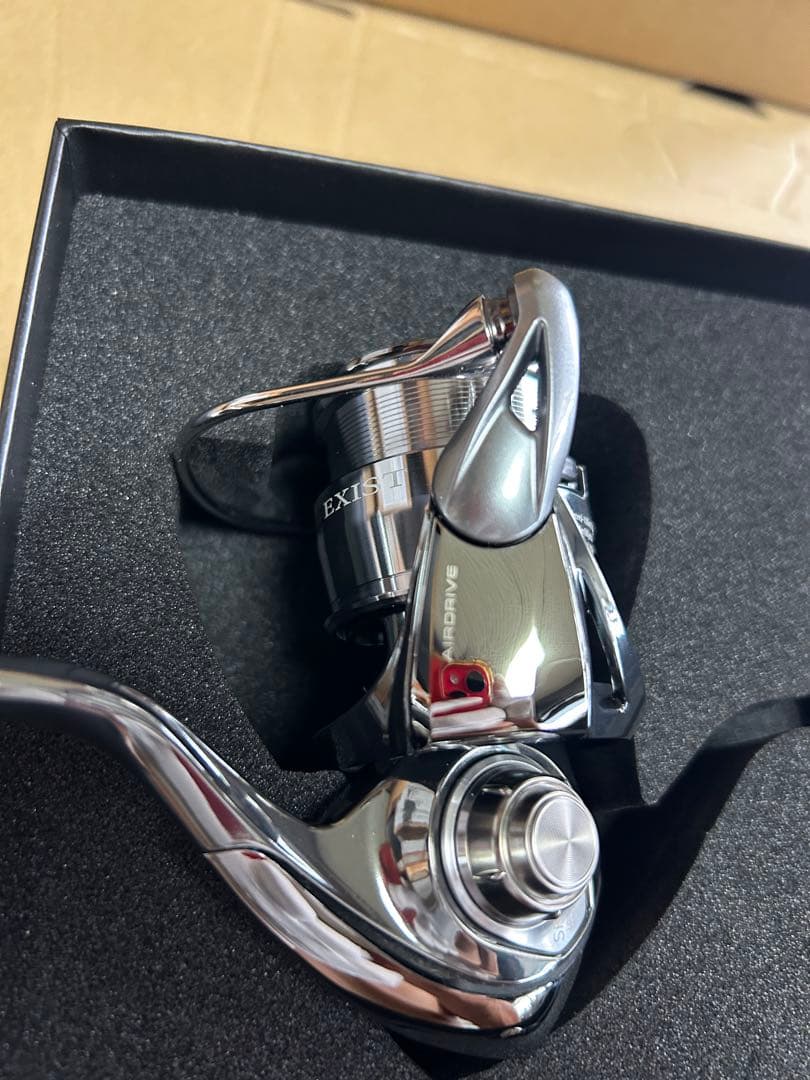 【新品未使用】ダイワ 22イグジストSF2000SS-P EXIST