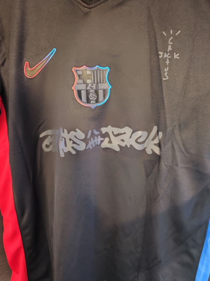 とりしょんバルセロナ トラビススコット コラボ ユニフォーム