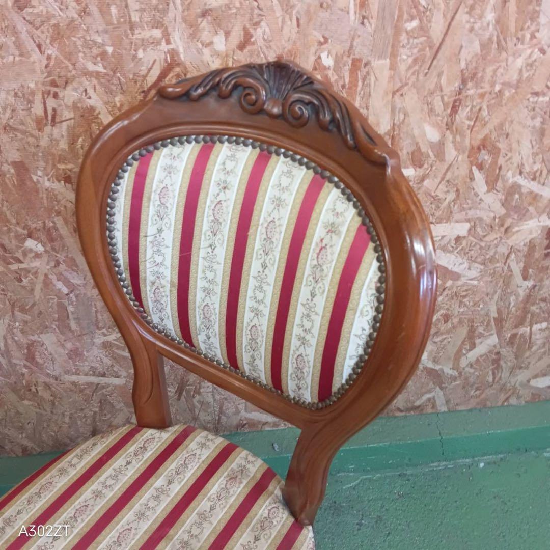 001送料設置無料　別荘保管品　英国猫足チェア　おしゃれ　アンティーク風