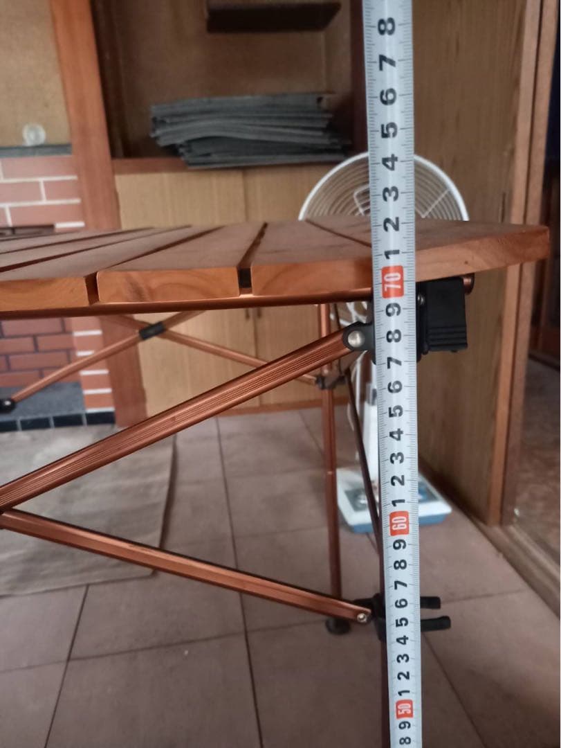 Coleman 折りたたみ木製テーブル