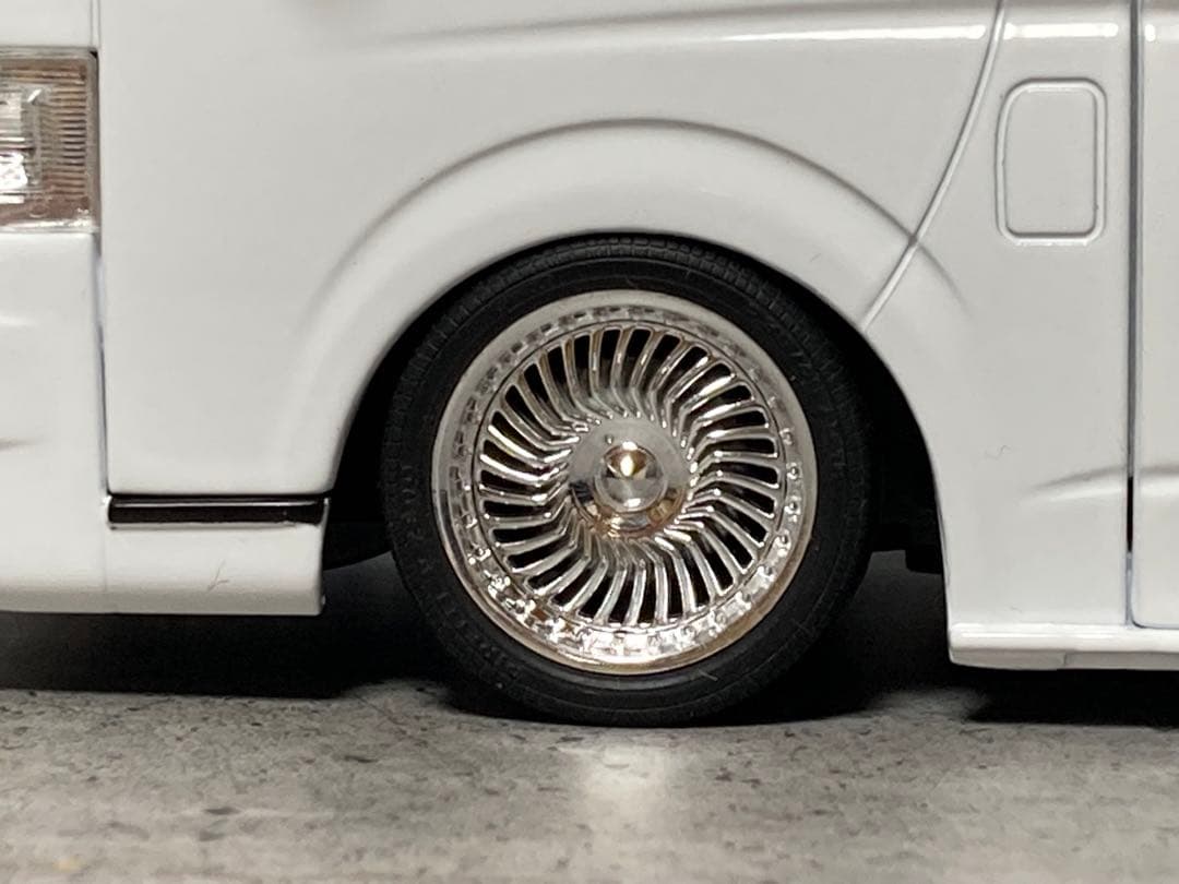 1/24 トヨタ H200 ハイエース バン スパーGL（カスタム品）