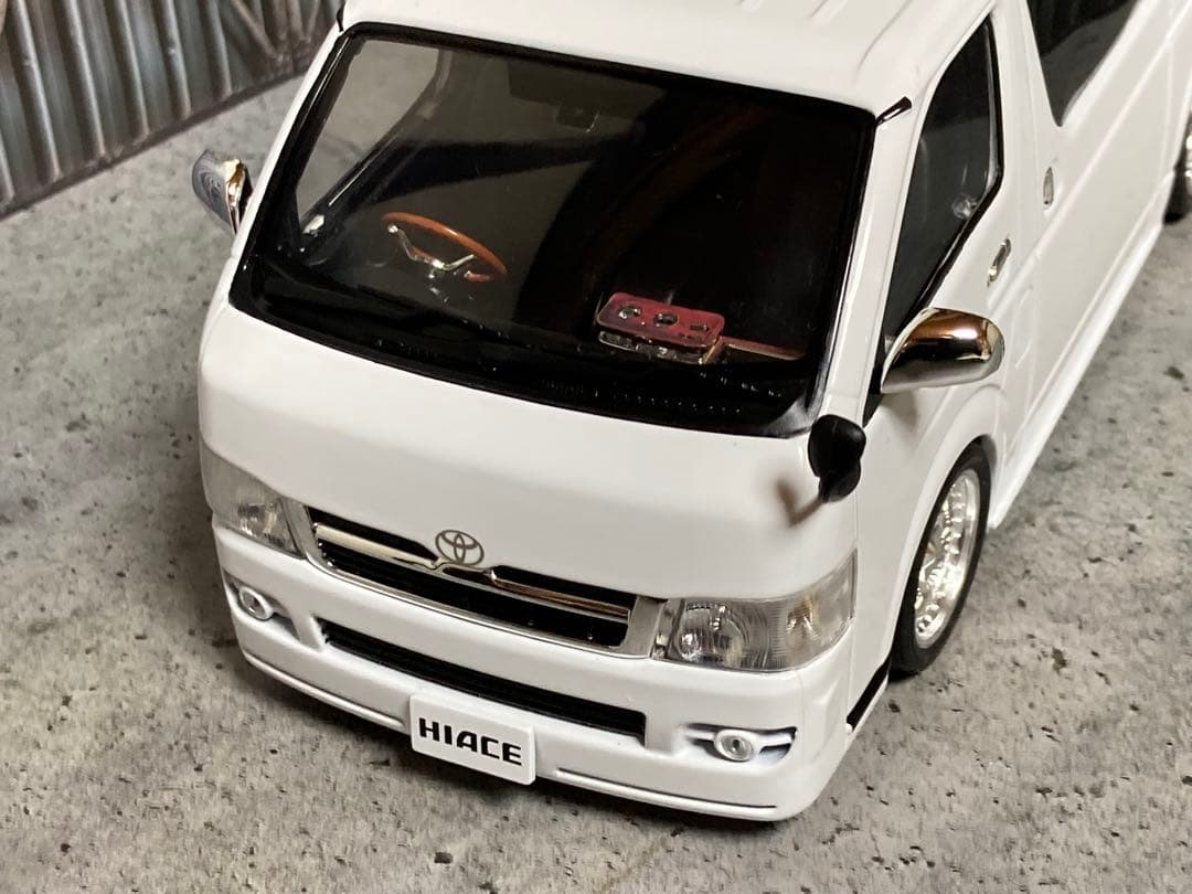 1/24 トヨタ H200 ハイエース バン スパーGL（カスタム品）