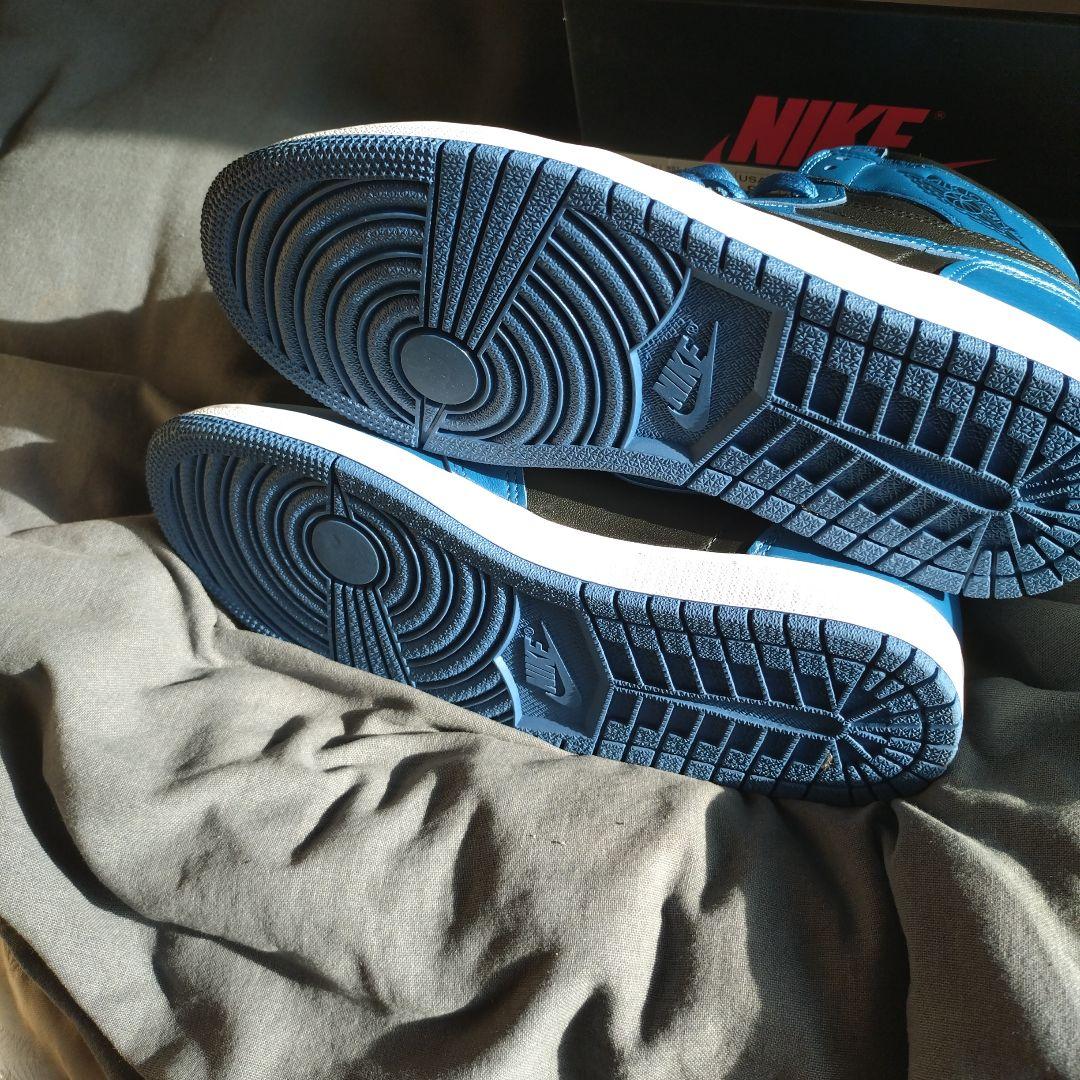 NIKE Air Jordan 1 青/黒 ハイカットダーク．ブルー浜田雅功着用