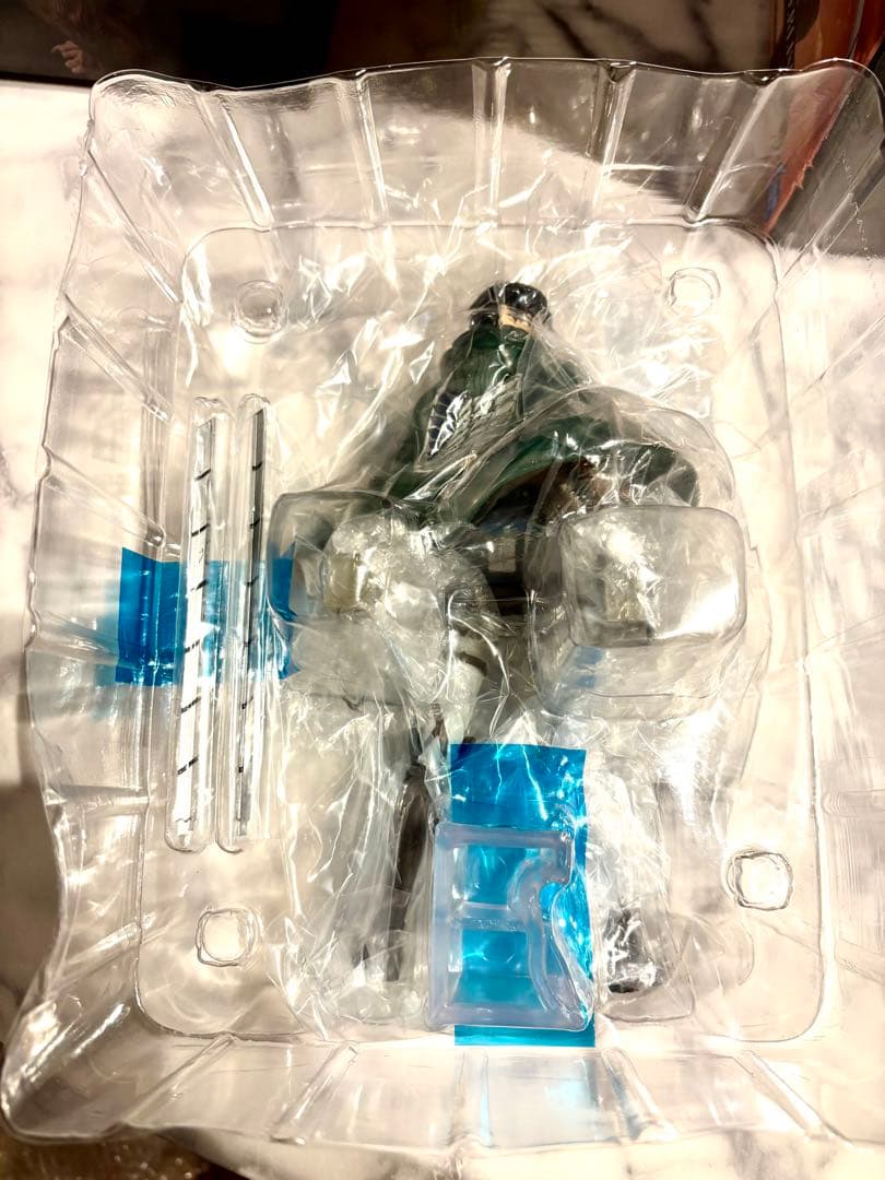 一番くじ 進撃の巨人　獣の巨人　リヴァイ　セット