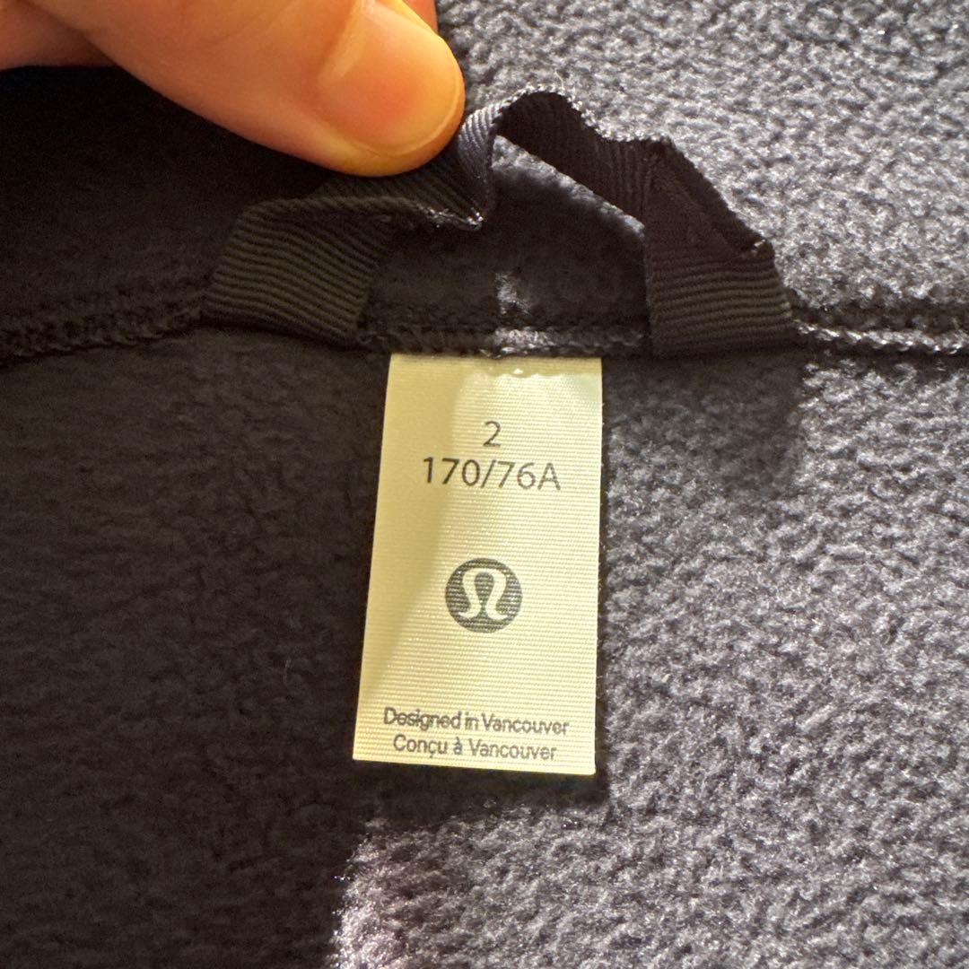 ルルレモン　サイズ2 フリースジャンパー