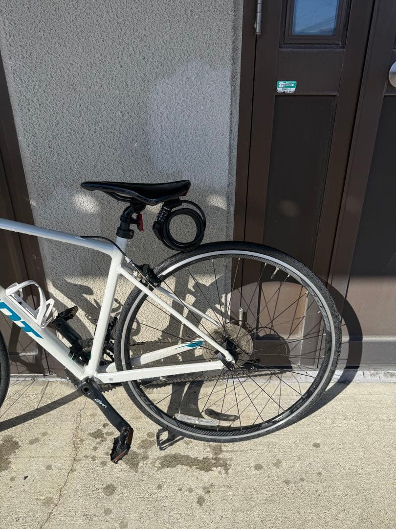 ジャイアントアルミロードバイク、CONTEND 1 s