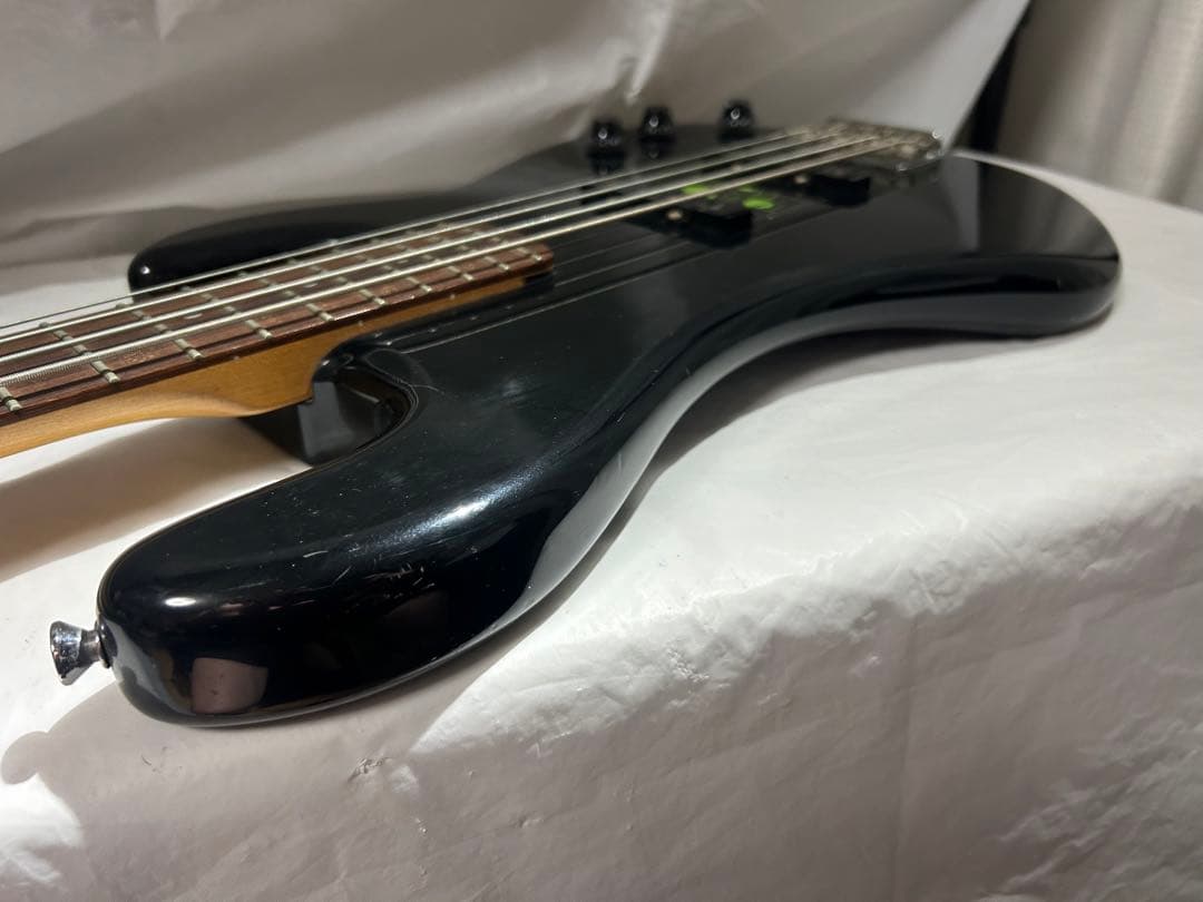 kramer ベース　キズあり　ジャンク品