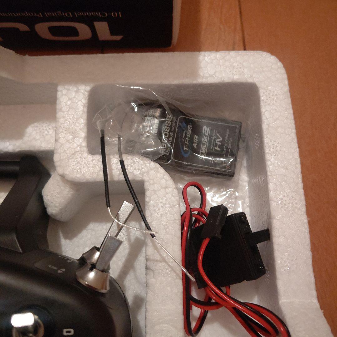 Futaba T10J 10チャンネル R/C送信機 受信機付き