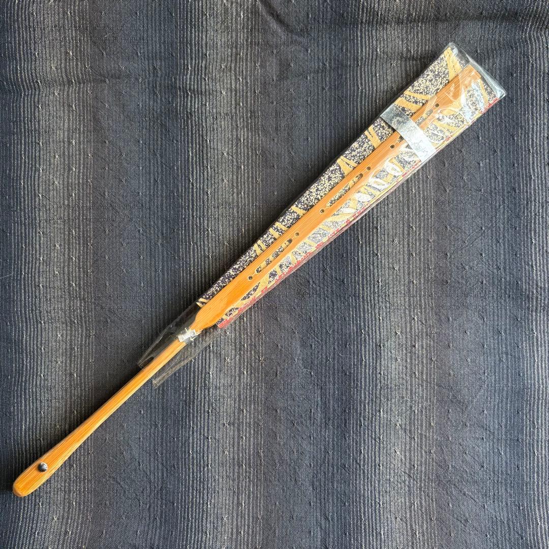 日本舞踊 舞扇 黒金 赤金 渦文様 両面柄 舞台用 発表会 朱印 扇子