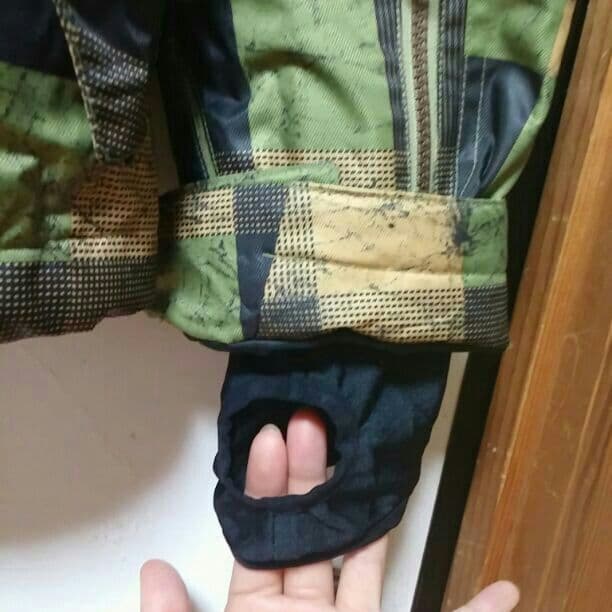 billa BONG　スノーボードウェア