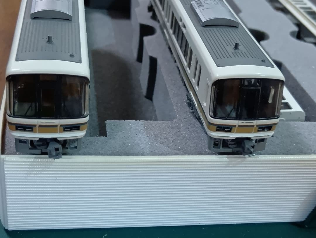 専用出品！KATO 10-170 10-171 221系電車 基本・増結セット