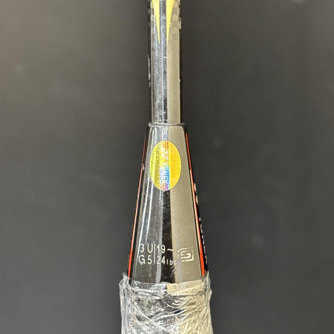 YONEX　NANOSPEED　9900　バトミントンラケット　ガット無し