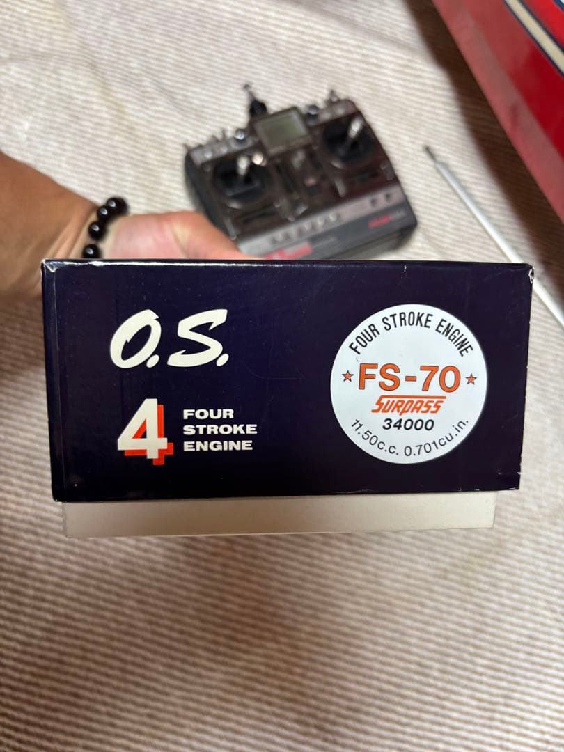 O.S. FS-70 4ストロークエンジン