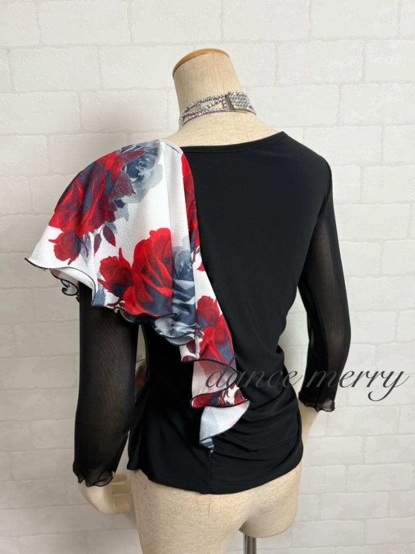 ＊新品　社交ダンス　ツーピース　黒　白　赤　タンゴ　ワルツ　パーティ　8244