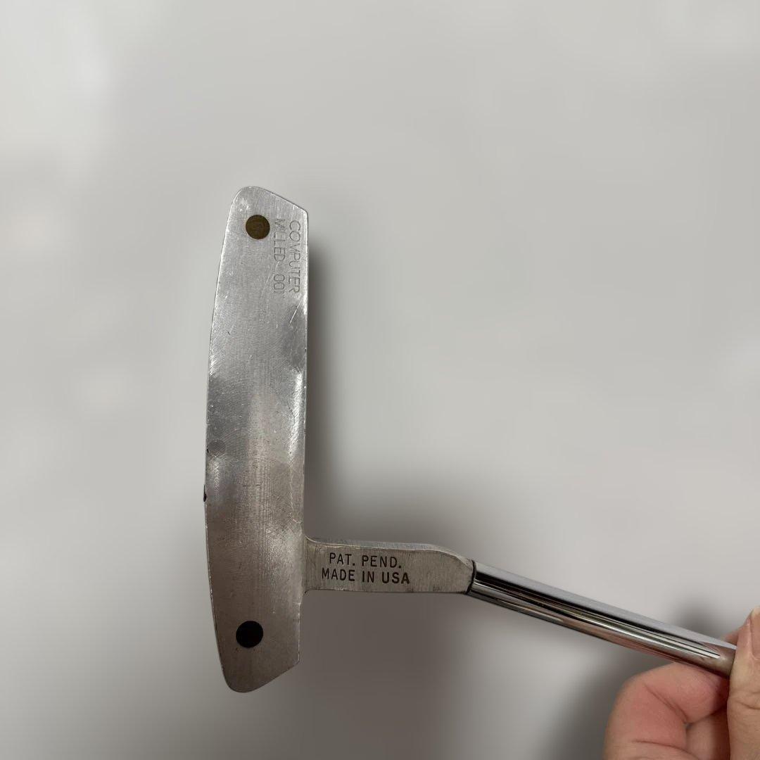 Cobra Limited Edition パター 32 MO 0