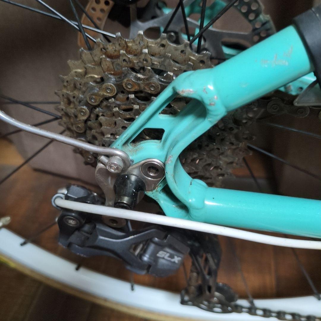 たかお君 クロスバイク Bianchi ATTIVO ママチャリ風