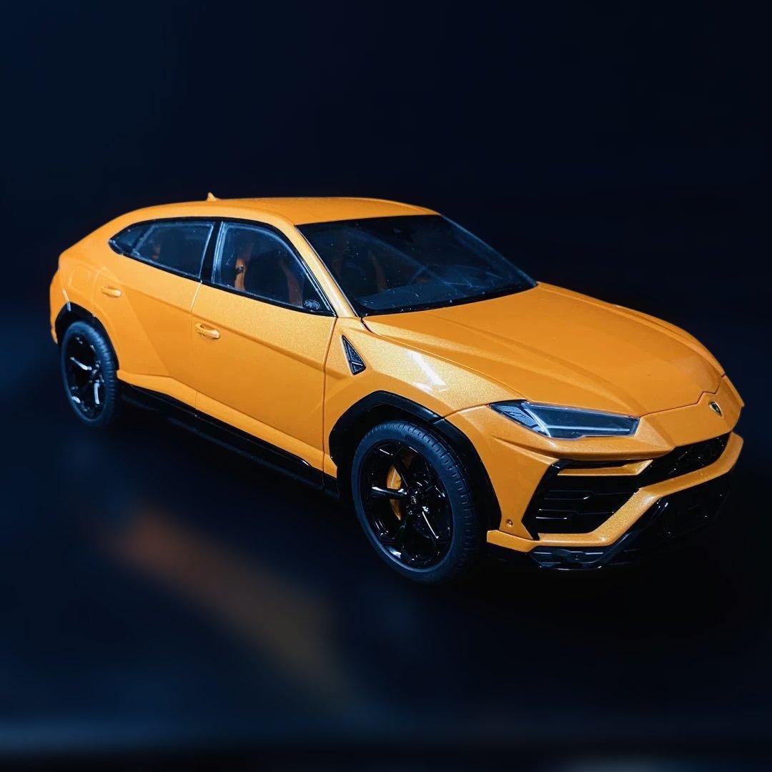 AUTOart 1/18 ランボルギーニ ウルス イエロー