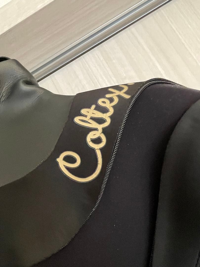 ［ワンシーズンのみ使用］Coltex ウェットスーツ　オールジャージセミドライ