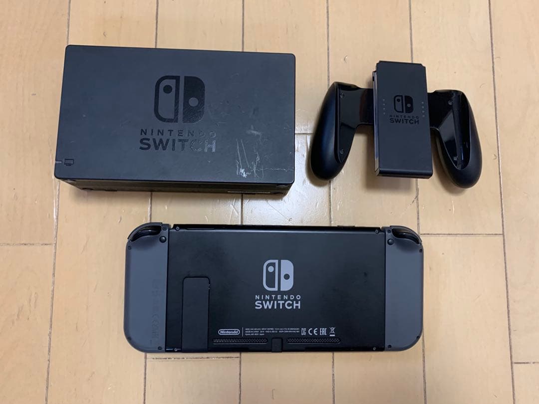 Nintendo Switch 本体 ブラック　付属品付き