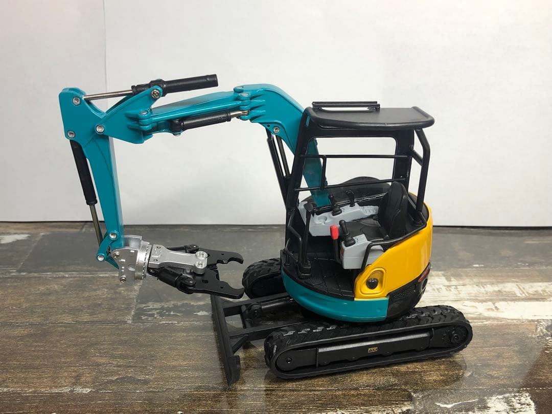 ミニショベル　ユンボ　カスタム　クボタ　解体